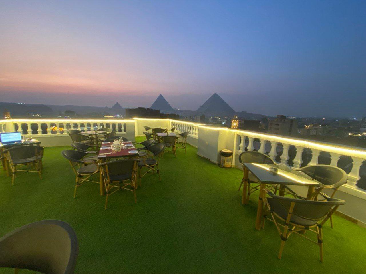 Pyramid Stars Inn Nazlet el-Sîsi 外观 照片