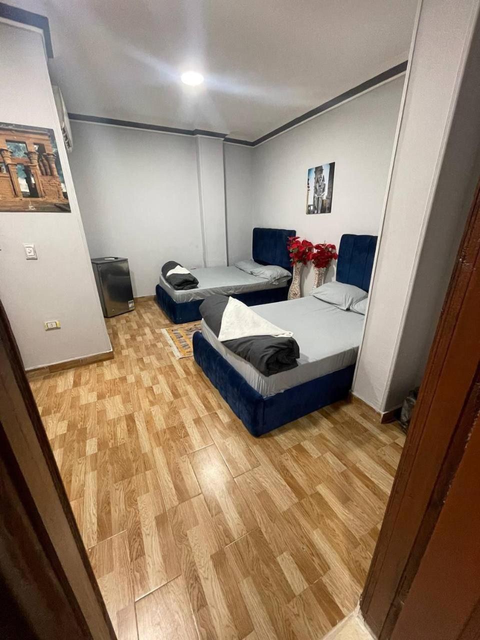 Pyramid Stars Inn Nazlet el-Sîsi 外观 照片