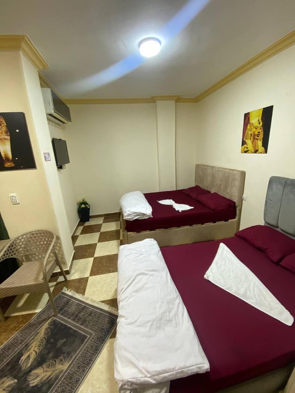 Pyramid Stars Inn Nazlet el-Sîsi 外观 照片